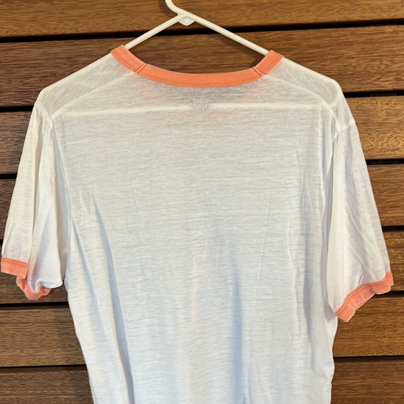 Urban Outfitters tissue tee - Picture 6 of 6